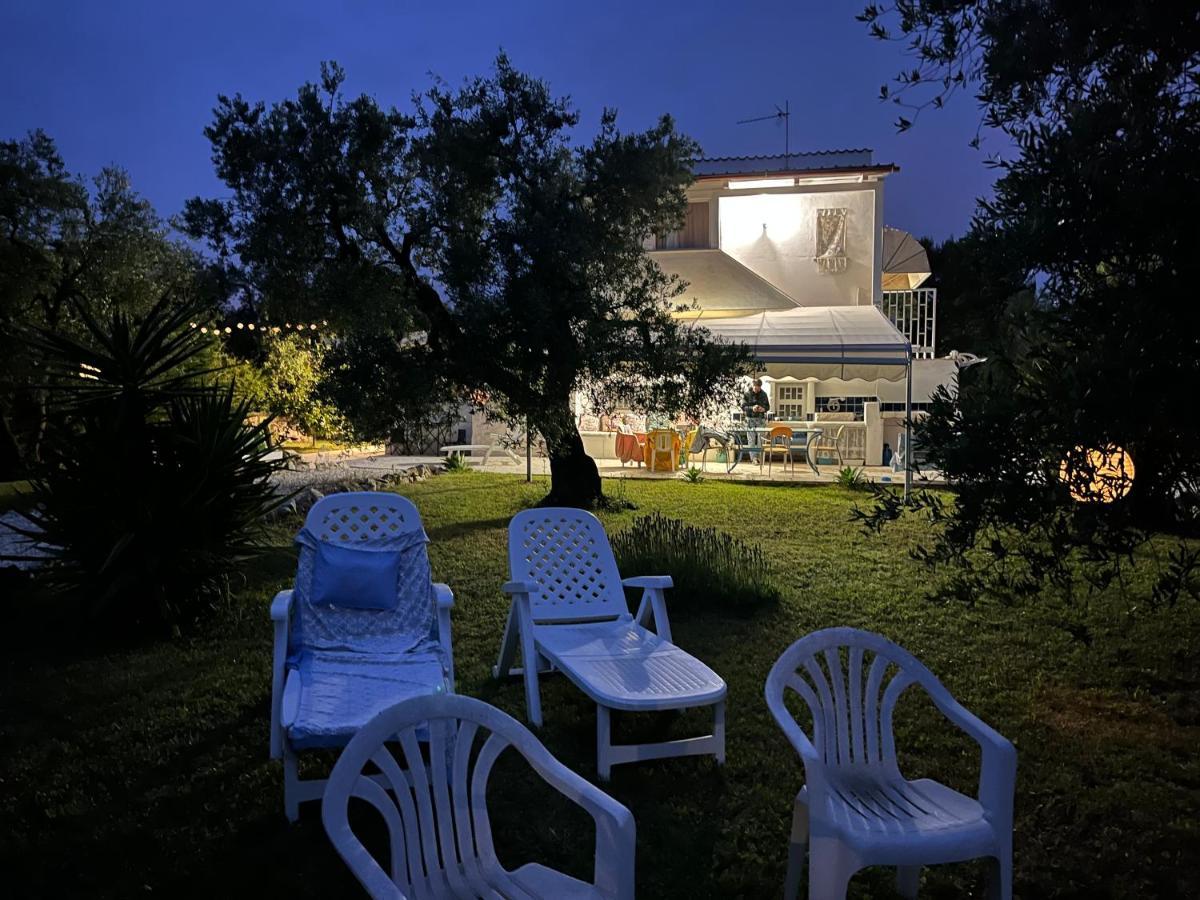 B&B Villa Mediterranee Con Parking Space トラーニ エクステリア 写真