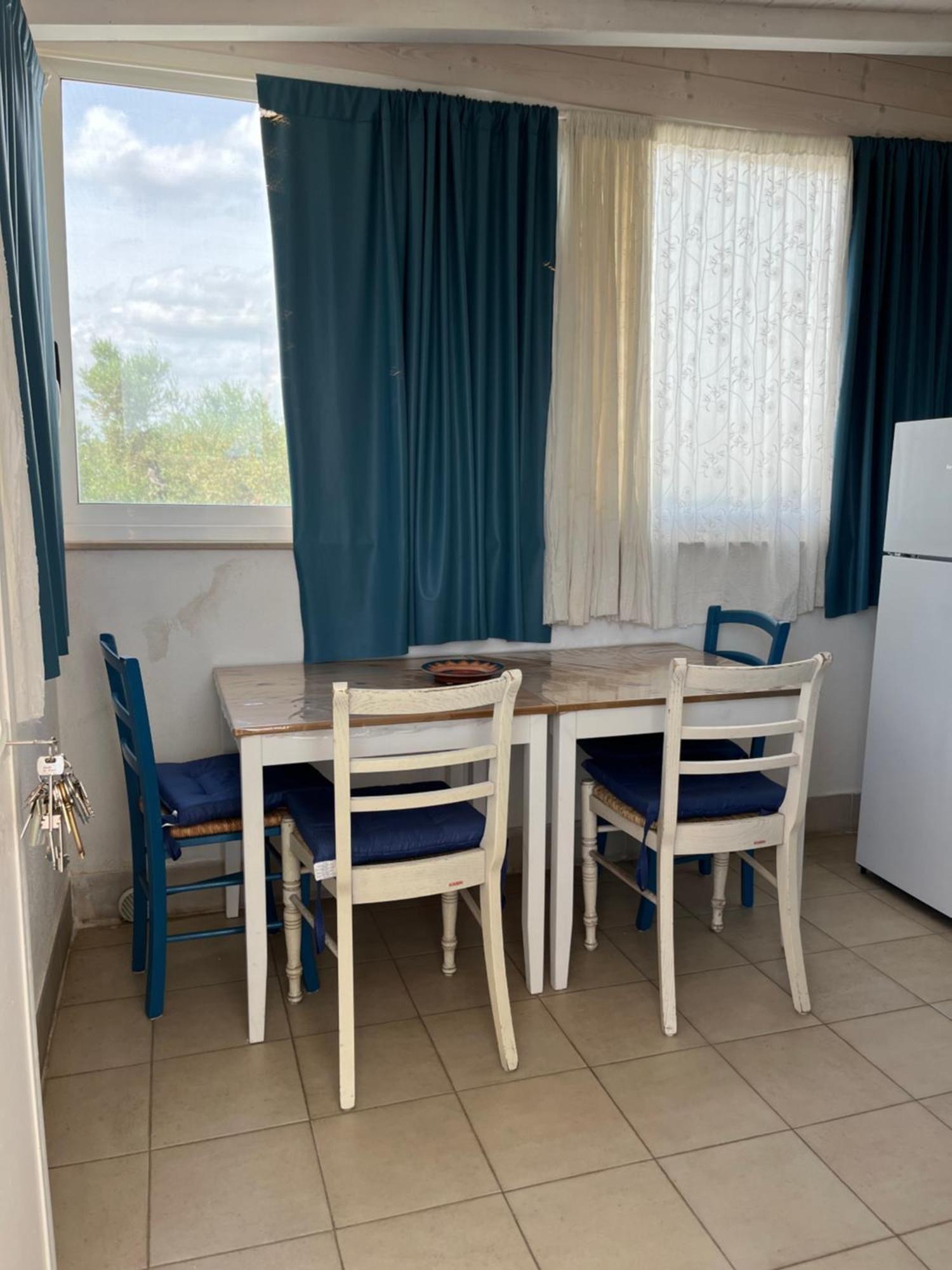 B&B Villa Mediterranee Con Parking Space トラーニ エクステリア 写真
