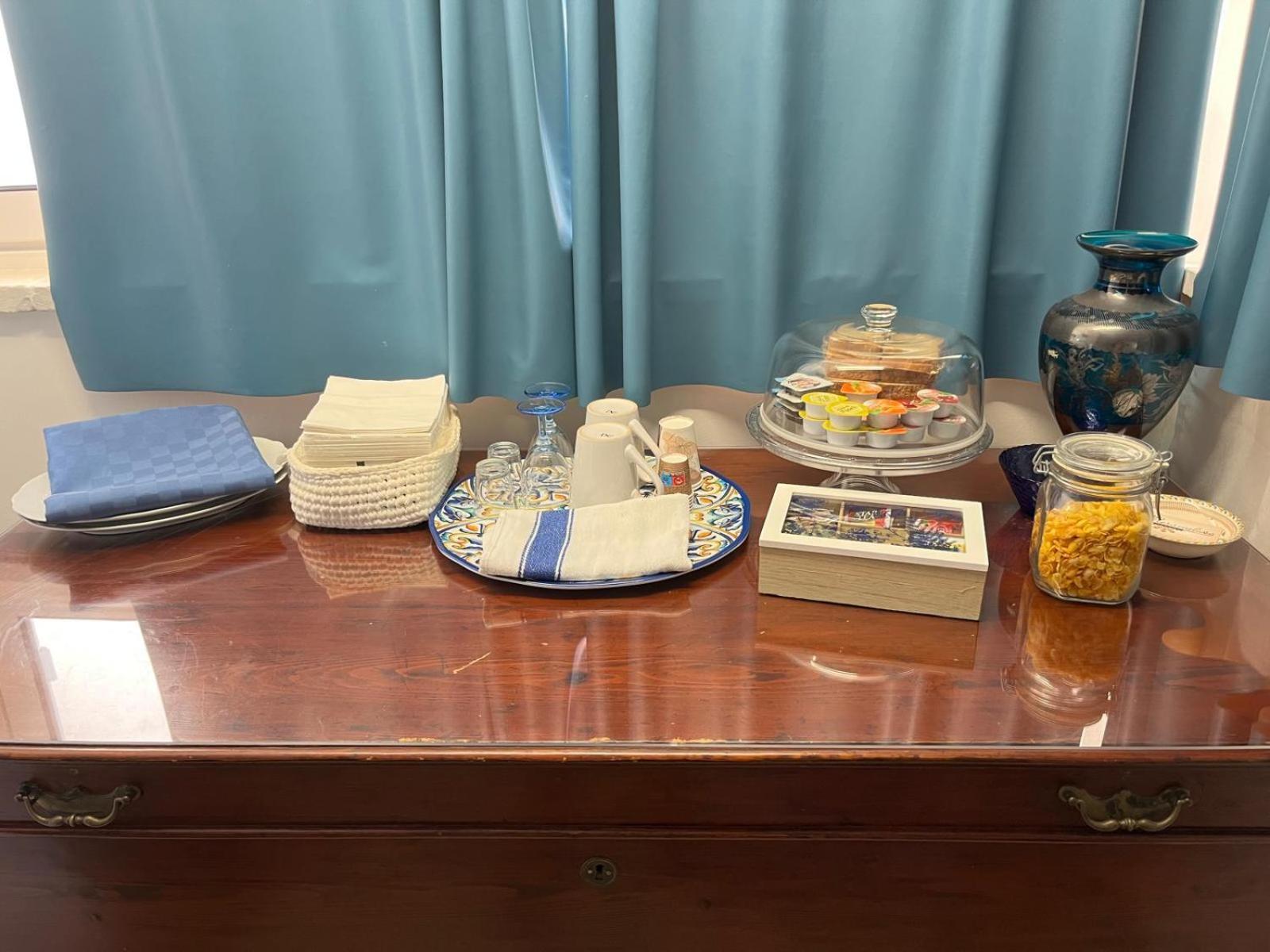 B&B Villa Mediterranee Con Parking Space トラーニ エクステリア 写真