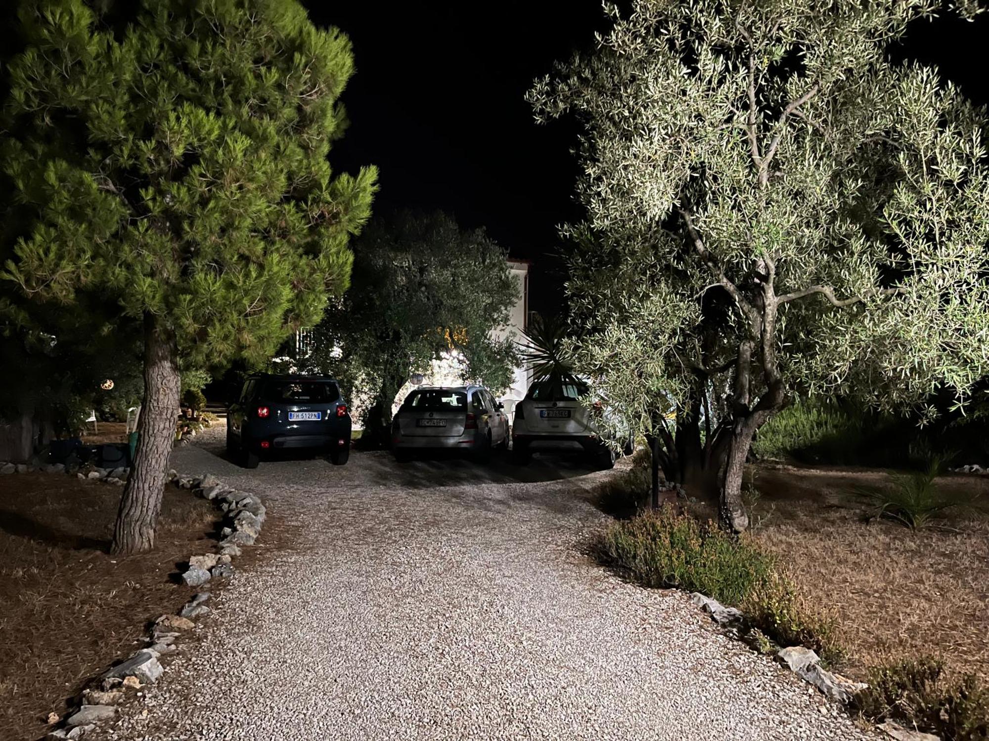 B&B Villa Mediterranee Con Parking Space トラーニ エクステリア 写真
