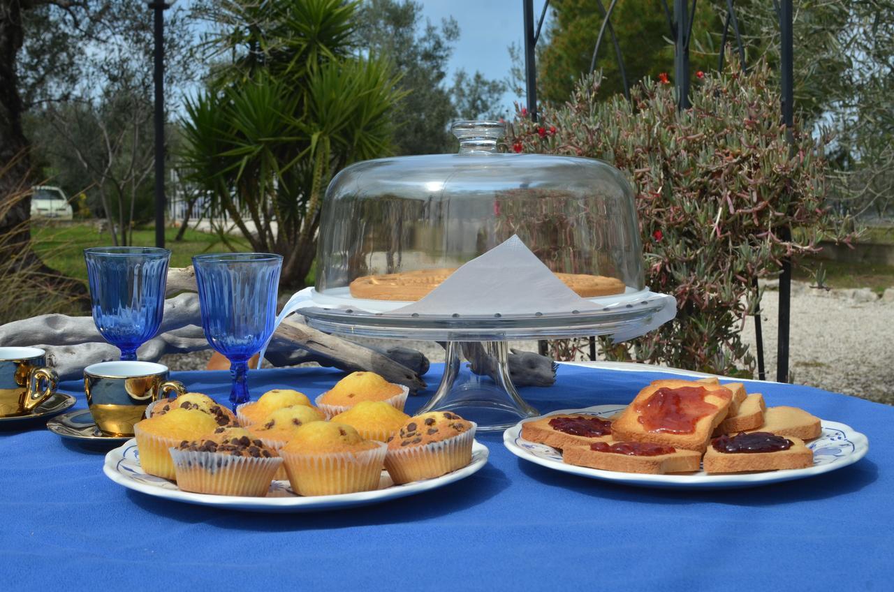 B&B Villa Mediterranee Con Parking Space トラーニ エクステリア 写真